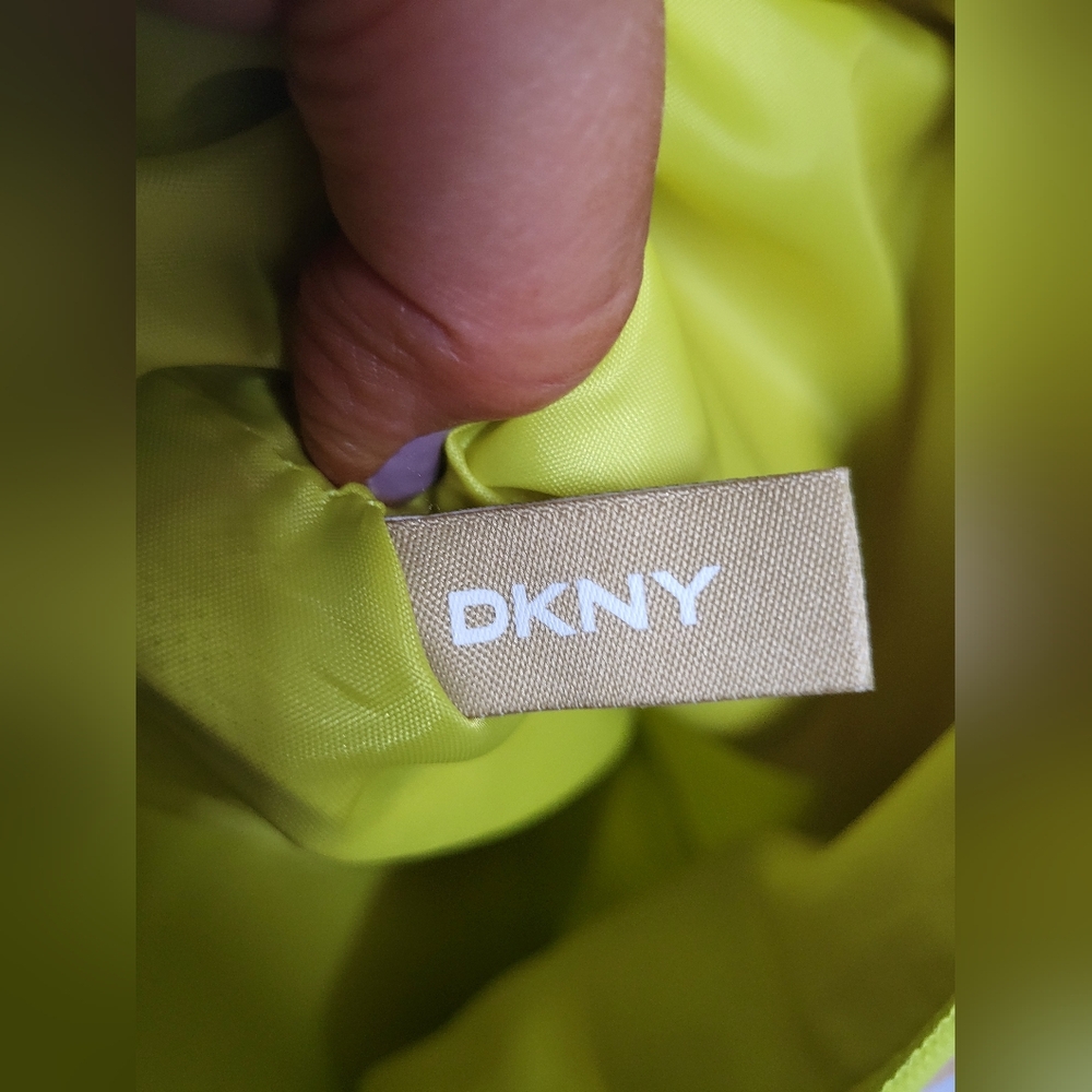 DKNY Large Zip Tote Beach Shopping Bag Be Delicious Pure New York 100% NWOT - Picture 7 of 9